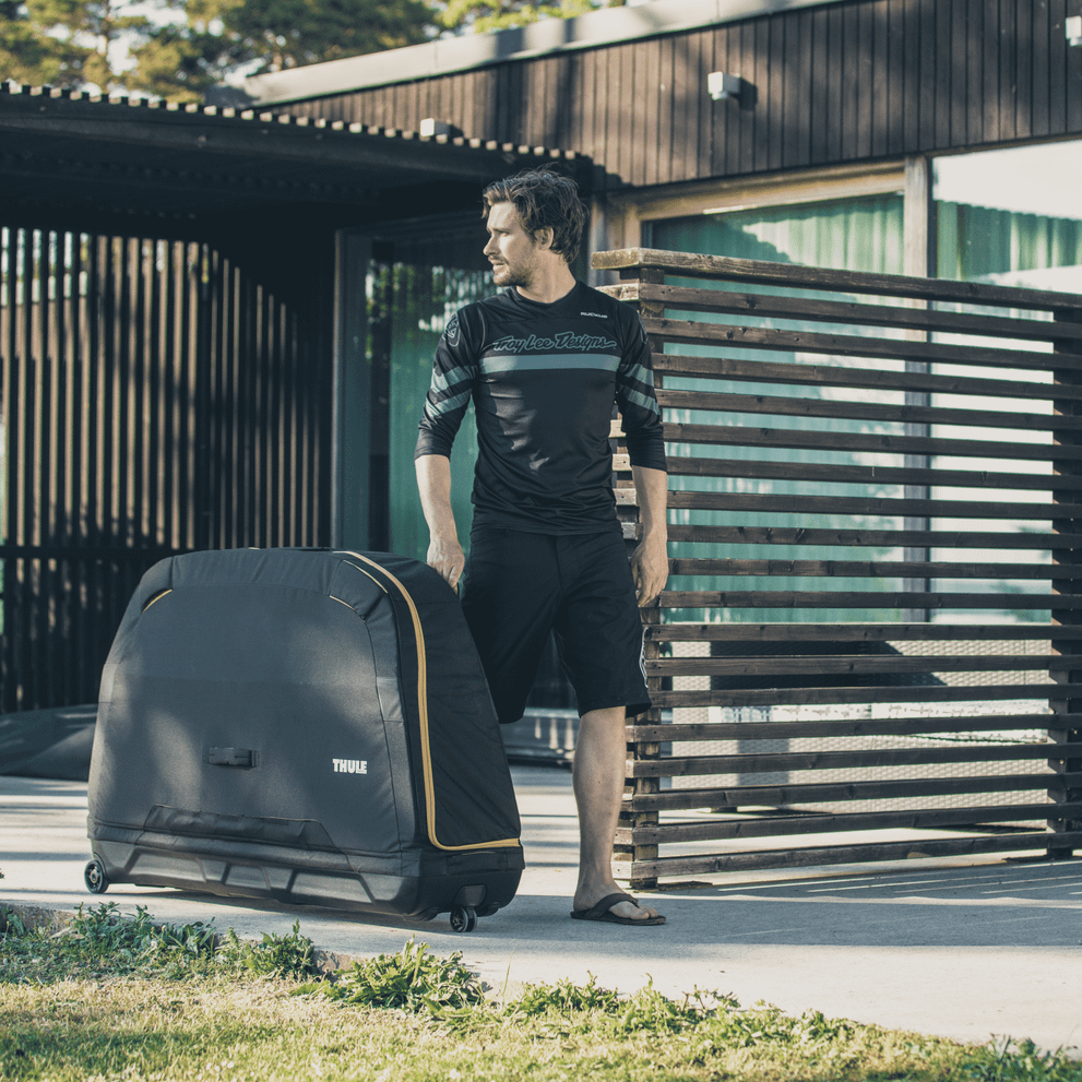Thule RoundTrip Road Bike Travel Case - Black