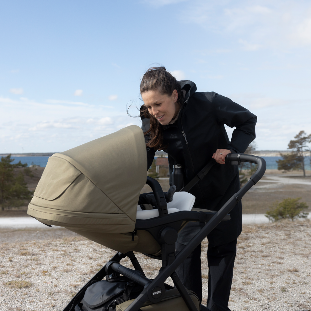 Thule Charm 2-in-1 black