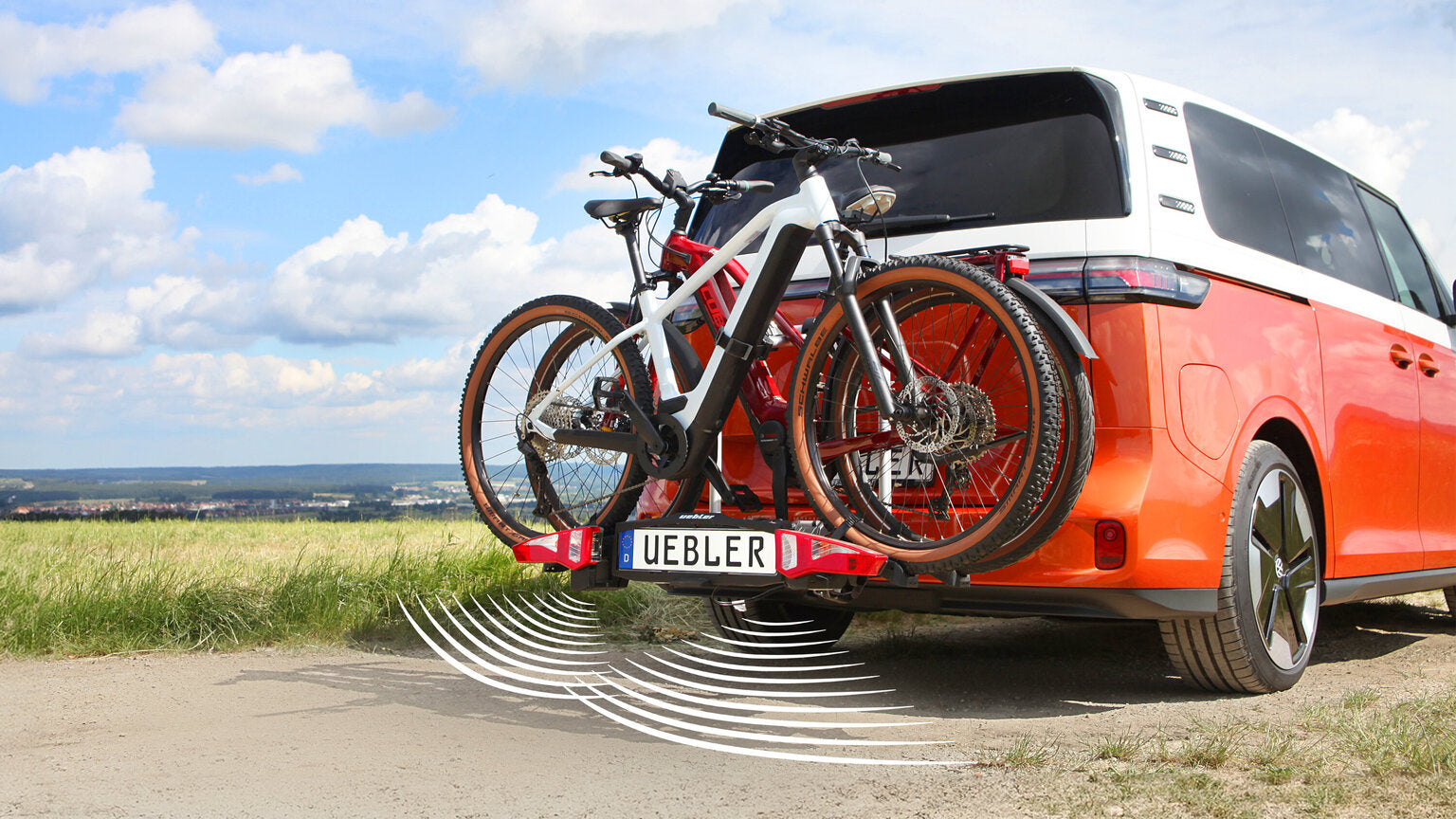 UEBLER i21 Z DC Fahrradträger mit 90° Abklappung Rückfahrkontrolle