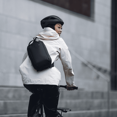 Thule Tact Sling 8L - Black
