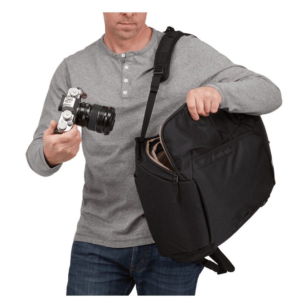 Thule Covert DSLR Backpack 24L - Black