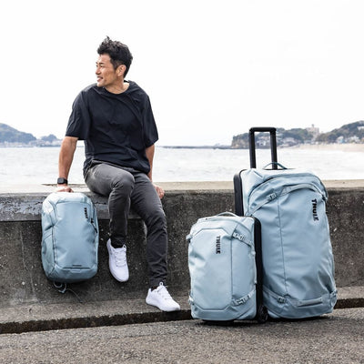 Thule Chasm Recycled Rolling Duffel - Pond Gray