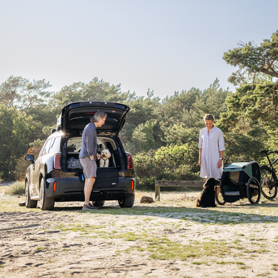 Thule Allax Hundebox threshold  S für Autos mit niedrigem Kofferraumboden