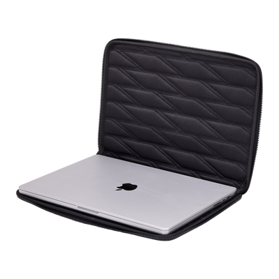 Thule Gauntlet 5 MacBook Sleeve 16" - Black