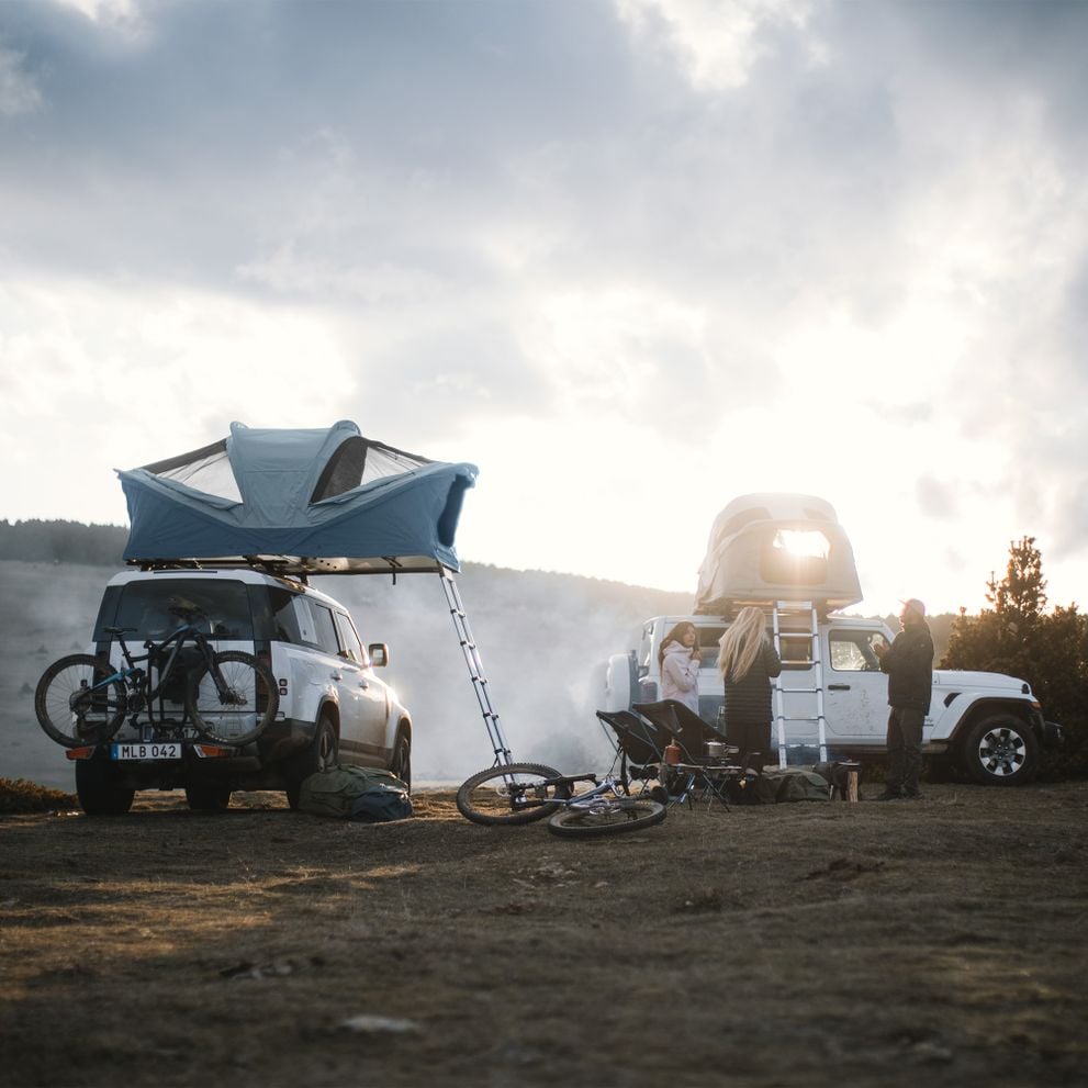 Thule Approach 2 L Dachzelt – Dark Slate: Das ultimative Raumwunder für 3–4 Personen