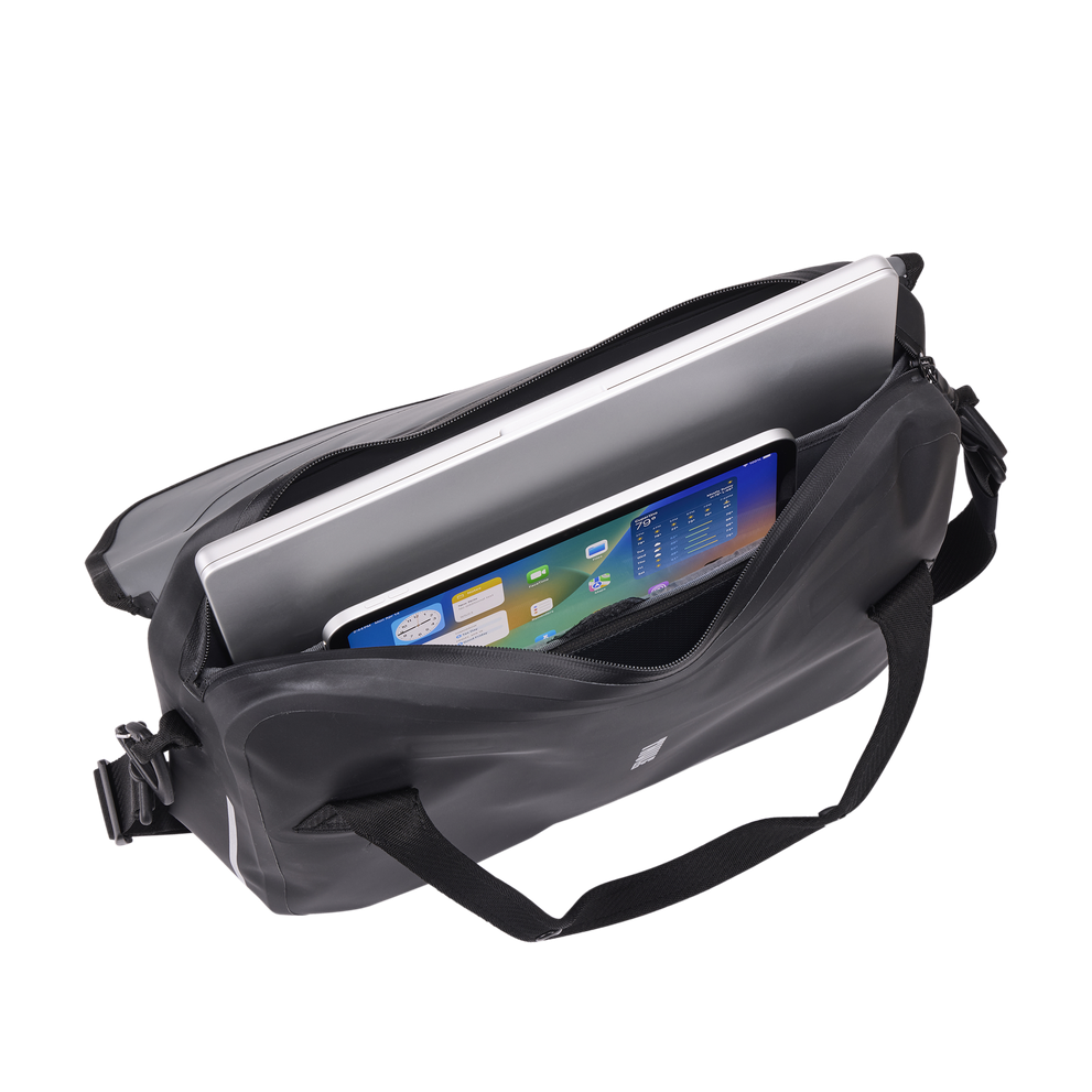 Thule Shield Attache 16in with InLock - Black