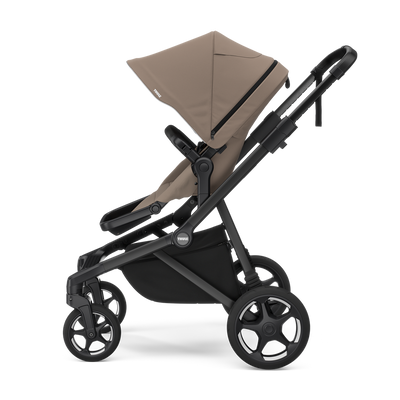 Thule Sleek 2 Wandelbarer Kinderwagen – Getöntes Taupe auf schwarz