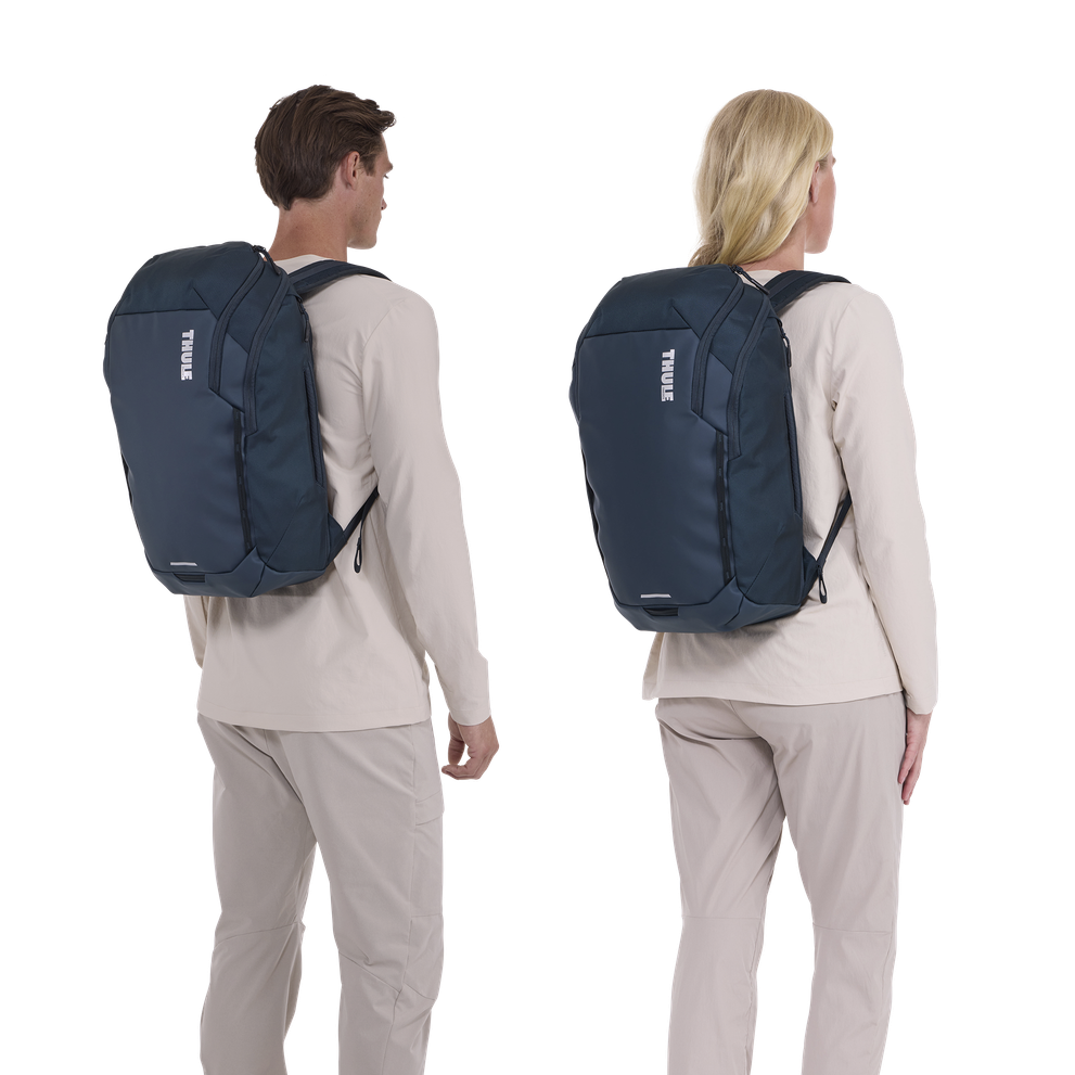 Thule Chasm Recycled Backpack 26L - Darkest Blue