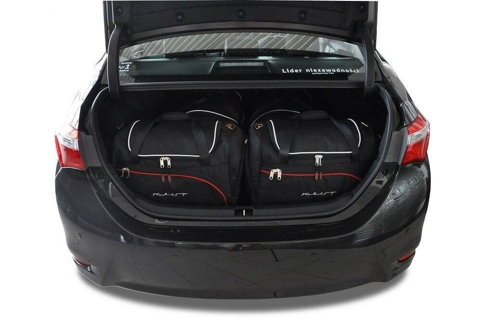 
                  
                    TOYOTA COROLLA LIMOUSINE 2013+ KOFFERRAUMTASCHEN SET 4 STK
                  
                