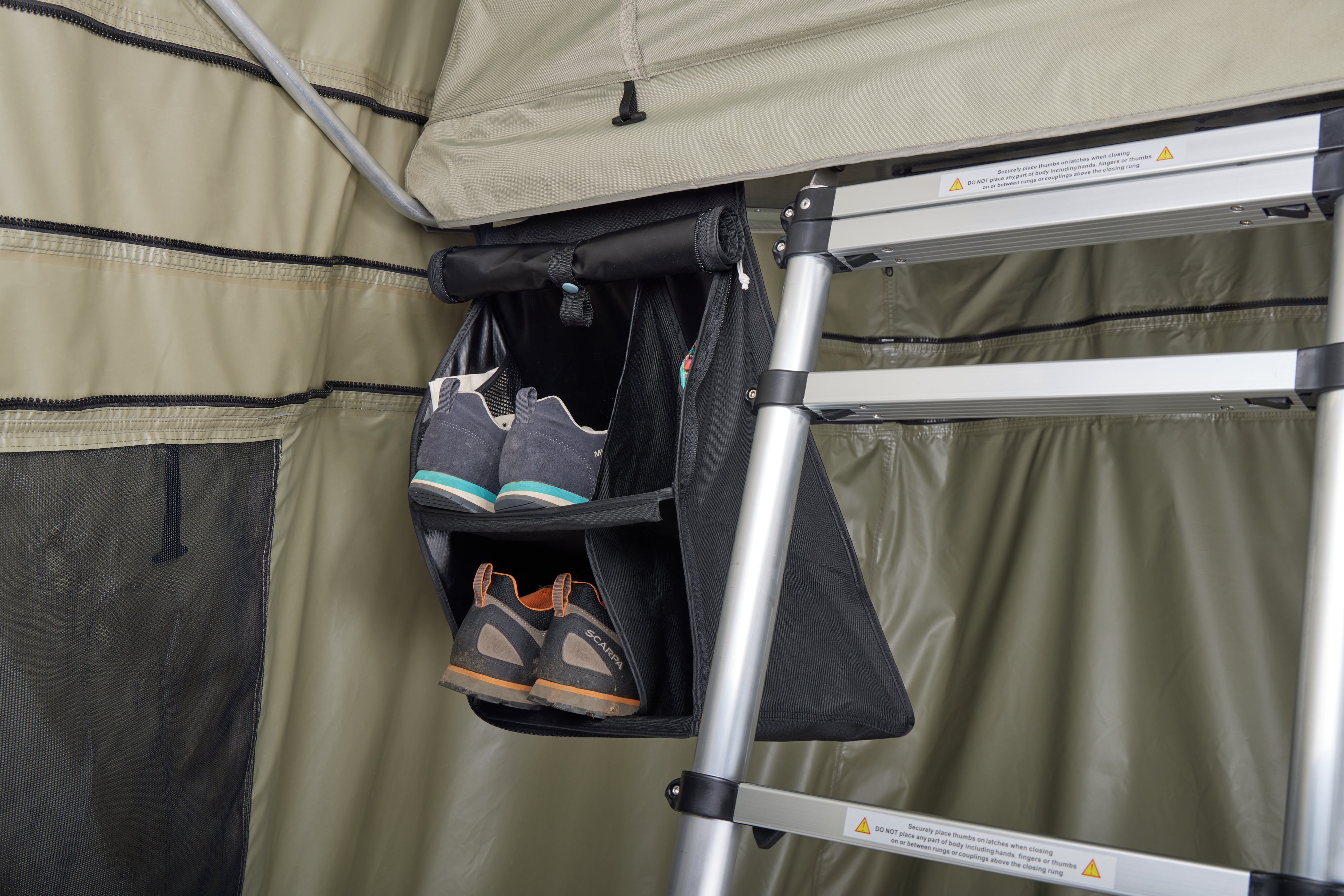 Thule Schuh-Organizer für das Dachzelt