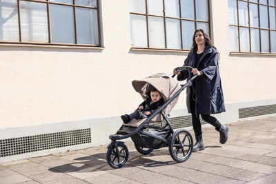 Thule Urban Glide 3 Kombikinderwagen-Bundle – Getöntes Taupe – Inkl. Babywanne