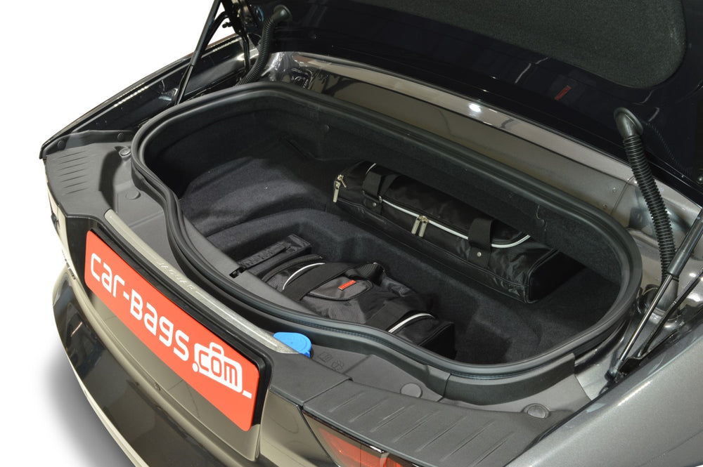 
                  
                    Reisetaschen Jaguar F-Type Cabrio 2013-heute
                  
                